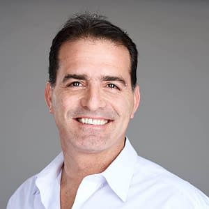 גלעד אברון (צילום: מעין אחי ידיד) גלעד אברון (צילום: מעין אחי ידיד)